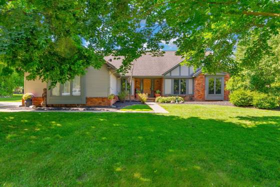 1198 Ridgeview Circle, Lake Orion, MI 48362 photo 3