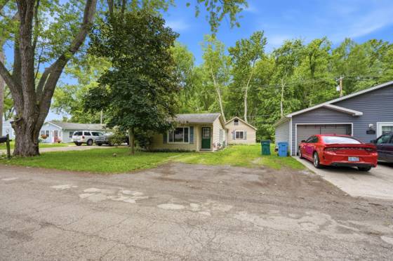 9535 Listeria Street, Commerce Twp, MI 48382 photo 3