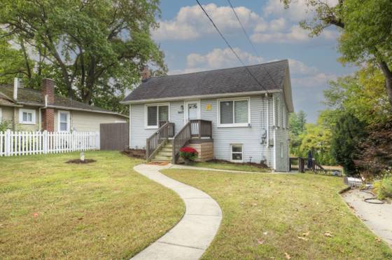 9487 Huron Street, Pinckney, MI 48169 photo 3