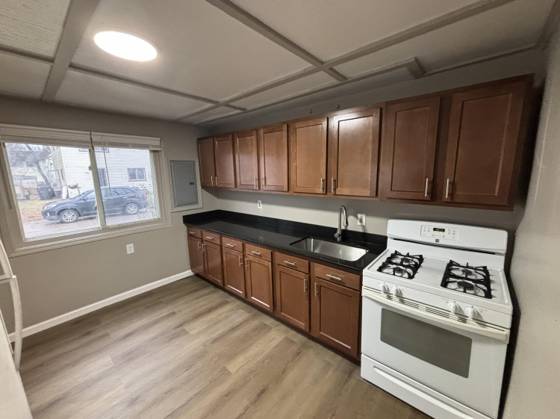 31807 Tuscola Court, Westland, MI 48186 photo 4
