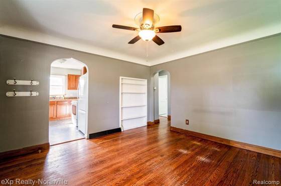 17405 Anne Avenue, Allen Park, MI 48101 photo 5