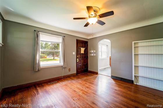 17405 Anne Avenue, Allen Park, MI 48101 photo 4