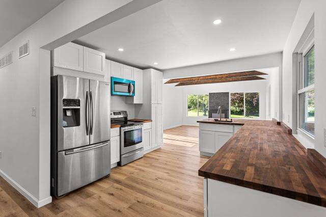 9900 Ford Road, Superior Twp, MI