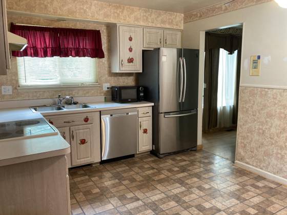 1685 Sheffield Drive, Ypsilanti, MI 48198 photo 5