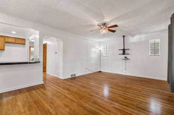 17448 Veronica Avenue, Eastpointe, MI 48021 photo 4