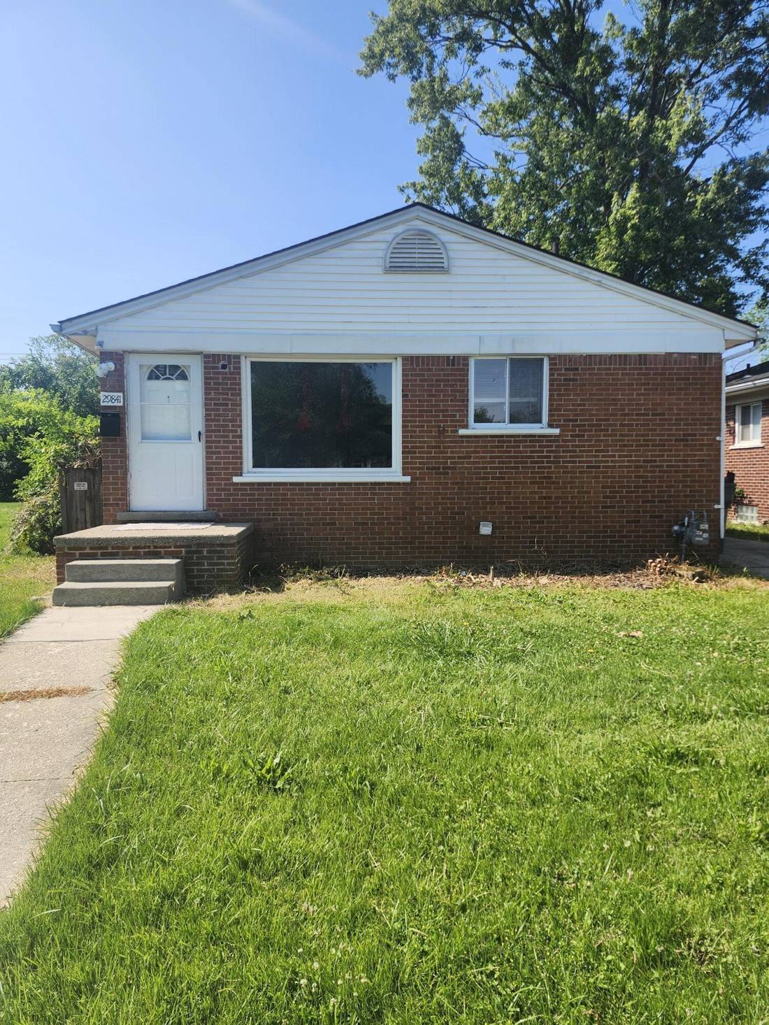 29841 Oakwood Street, Inkster, MI 48141