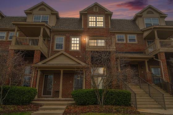 2738 Barclay Way, Ann Arbor, MI 48105 photo 2