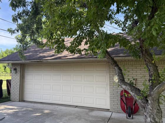 2060 Oakcrest Road, Sterling Heights, MI 48310 photo 5