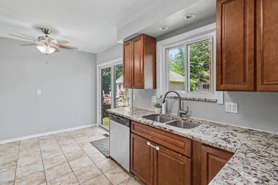 37700 Westvale Street, Romulus, MI 48174 photo 5