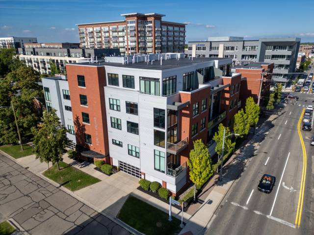 100 N Center Street, Royal Oak, MI