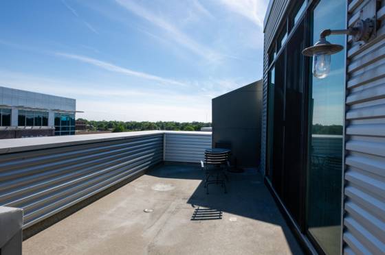 100 N Center Street, Royal Oak, MI 48067 photo 3
