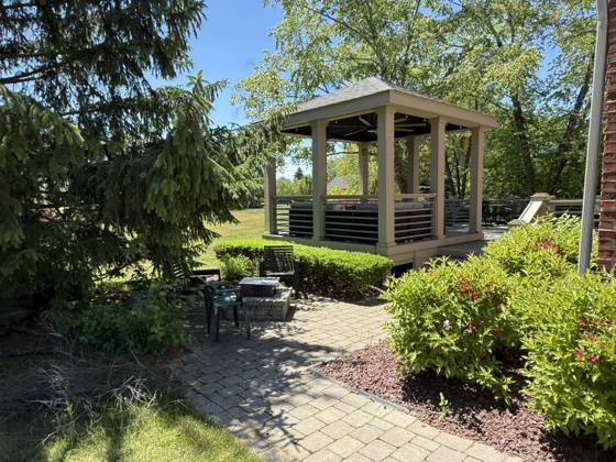48871 Manhattan Circle, Canton, MI 48188 photo 3