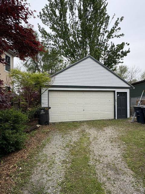 213 W Summit Street, Ann Arbor, MI 48103 photo 2