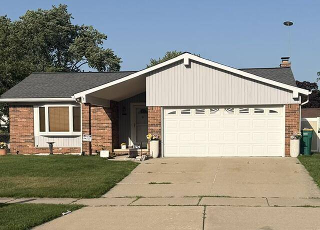 27629 Wyatt Avenue, Trenton, MI 48183