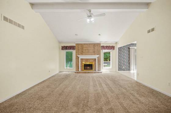 456 Essex Drive, Rochester Hills, MI 48307 photo 4