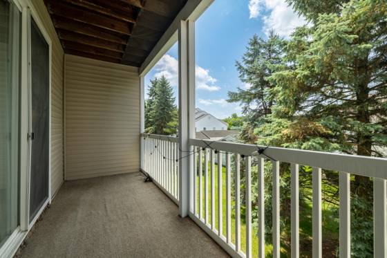 2906 N Knightsbridge Circle, Ann Arbor, MI 48105 photo 3