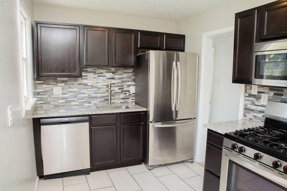 28691 Marquette Street, Garden City, MI 48135 photo 5
