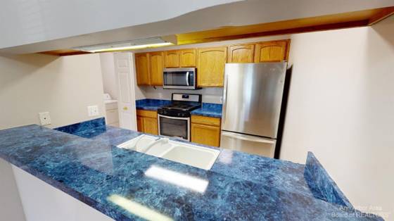 2666 S Knightsbridge Circle, Ann Arbor, MI 48105 photo 4