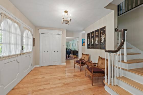 28550 Tavistock Trail, Southfield, MI 48034 photo 3
