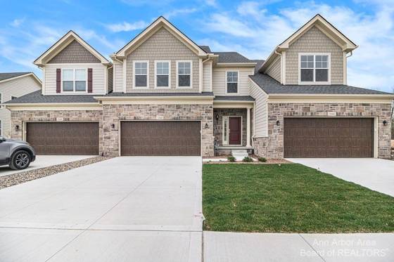 3343 Roseford Boulevard, Ann Arbor, MI 48105 photo 2