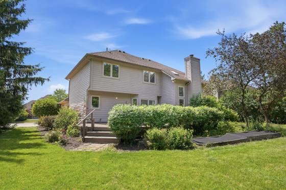 4197 Lake Forest Drive E, Ann Arbor, MI 48108 photo 2