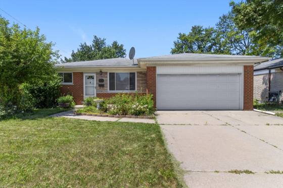 26711 Masch Drive, Warren, MI 48091 photo 2