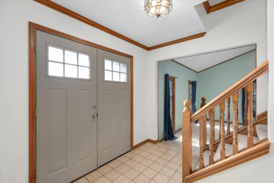 37731 W Meadowhill Drive, Northville, MI 48167 photo 3