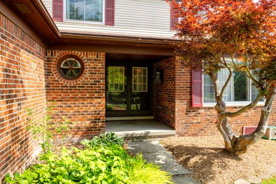 45692 Holmes Drive, Canton, MI 48187 photo 3