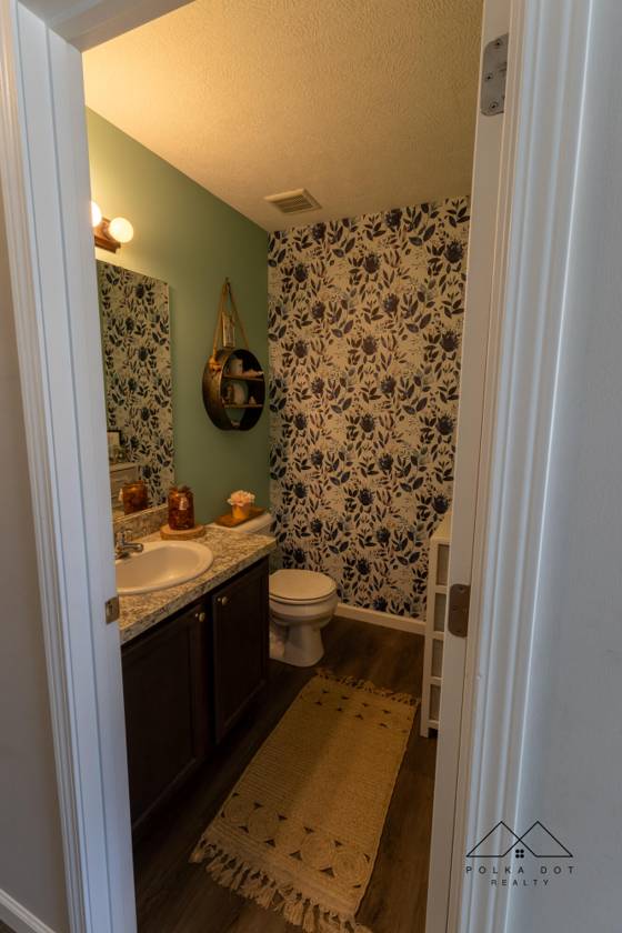 415 Edgewood Pass, Fenton, MI 48430 photo 5