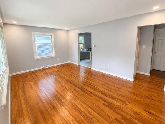39294 Ormsby Street, Clinton Twp, MI 48036 photo 3