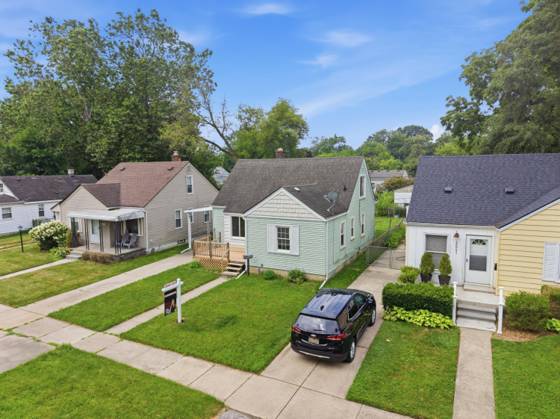 15943 Kinloch Street, Redford, MI 48239 photo 4