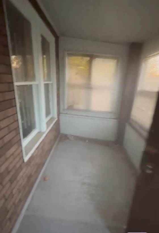 225 Waverly Street, Highland Park, MI 48203 photo 3
