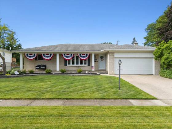 34650 Wood Street, Livonia, MI 48154 photo 2