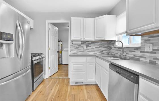1000 E Mahan Avenue, Hazel Park, MI 48030 photo 4