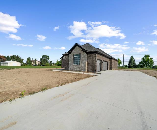 8561 Cobblestone Drive, Newport, MI