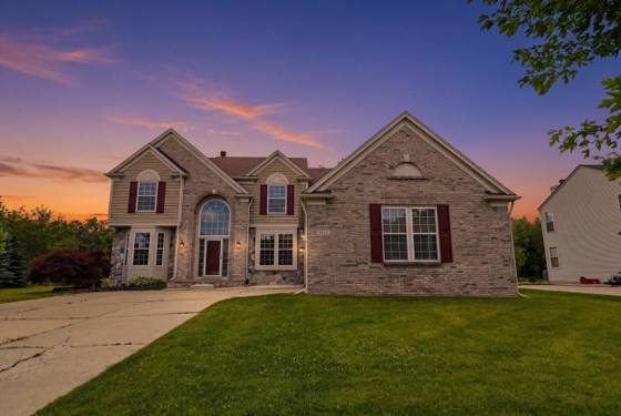 8319 Blue Jay Drive, Ypsilanti, MI 48197 photo 2