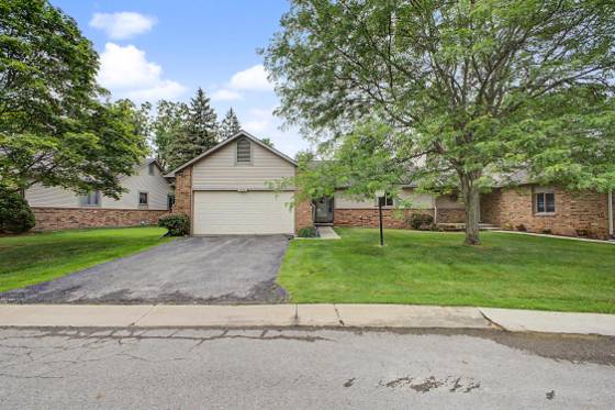 32887 Chapman Circle, Westland, MI 48185 photo 2