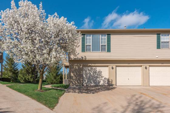 212 Commons Court, Saline, MI 48176 photo 2