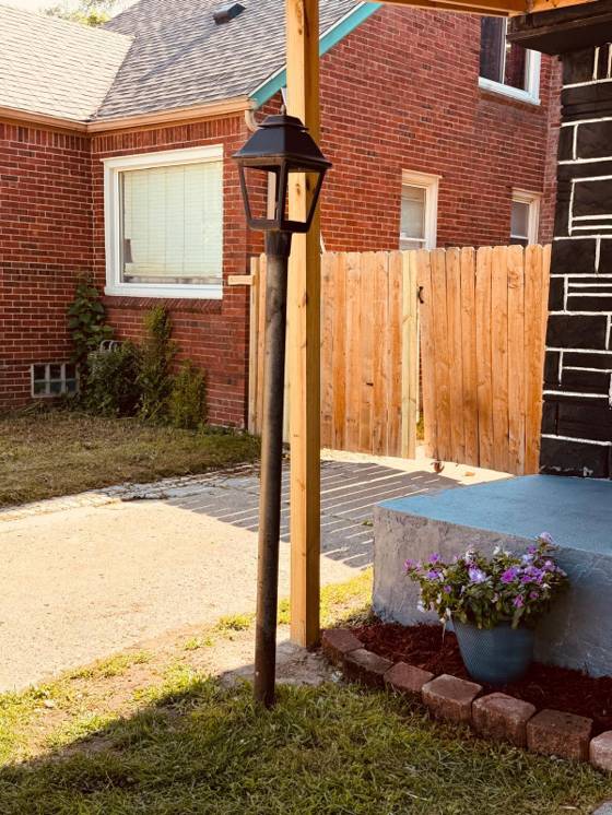 6849 SW Rosemont Avenue SW, Detroit, MI 48228 photo 3