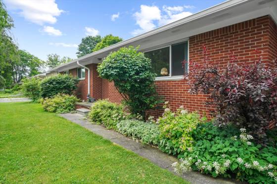 45145 Jeanette Avenue, Belleville, MI 48111 photo 5