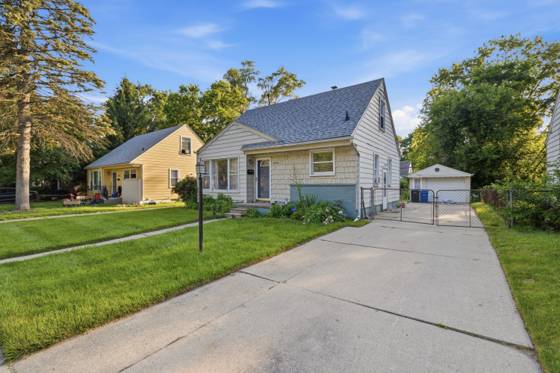 19353 Denby Street, Redford, MI 48240 photo 2
