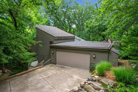 815 Green Road, Ann Arbor, MI 48105 photo 2