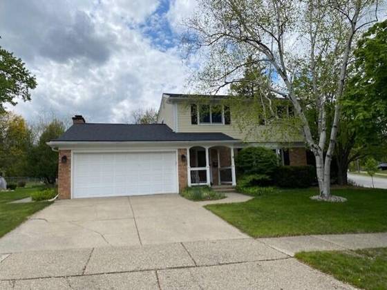 2310 Churchill Drive, Ann Arbor, MI 48103 photo 2