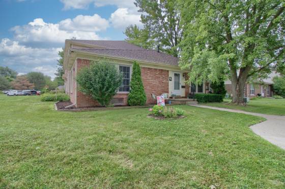44507 N Umberland Circle, Canton, MI 48187 photo 2
