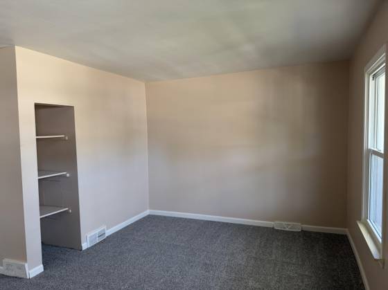 1422 E Granet Avenue, Hazel Park, MI 48030 photo 4