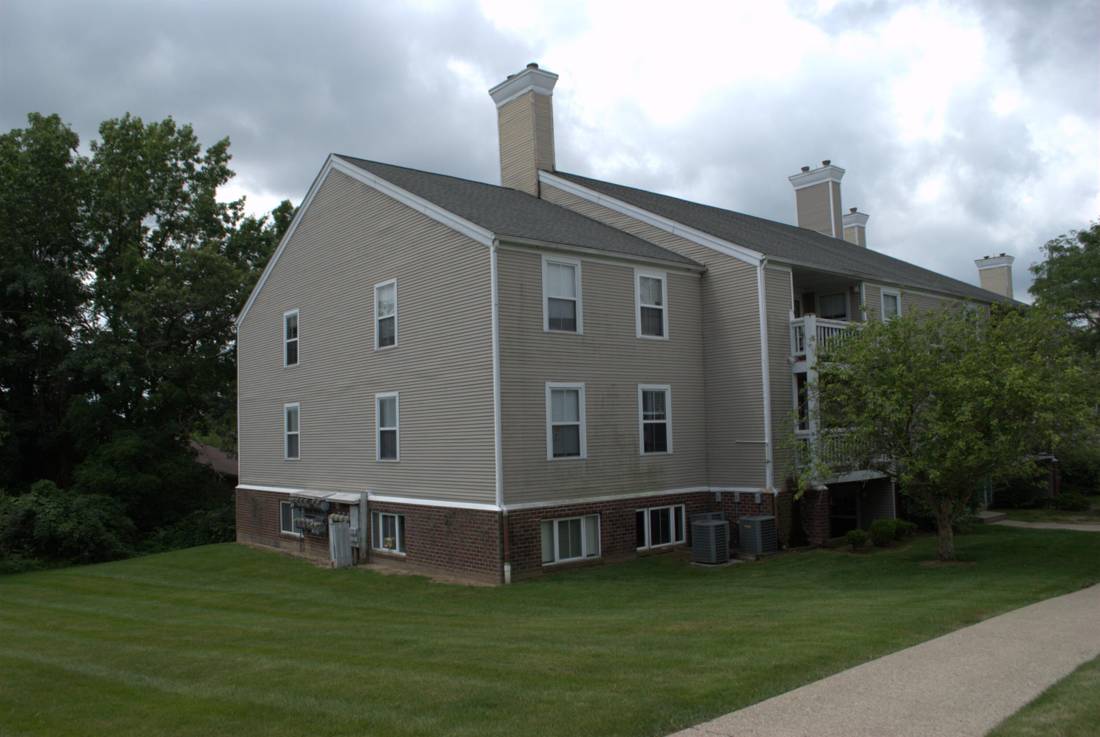 101 Fieldcrest Street #302, Ann Arbor, MI 48103