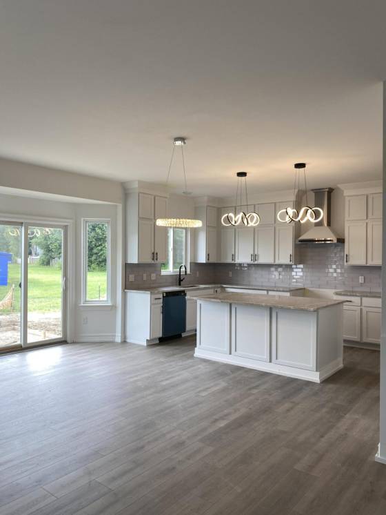733 Britt Circle Drive #10, Dundee, MI 48131 photo 3