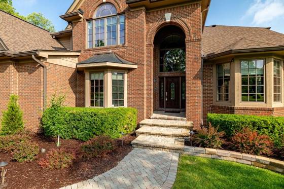 2141 Autumn Hill Drive, Ann Arbor, MI 48103 photo 4