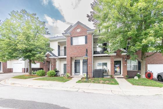 229 Scio Village Court, Ann Arbor, MI 48103 photo 2