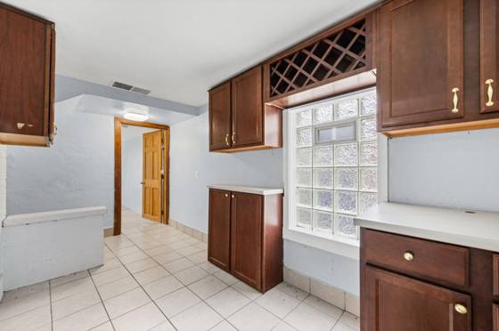 6953 Mayburn Street, Dearborn Heights, MI 48127 photo 5